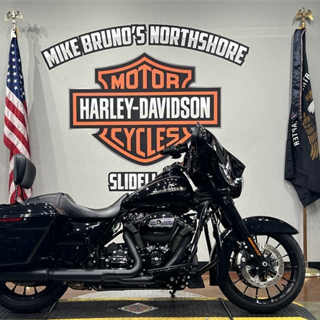 2019 Harley-Davidson Street Glide Special Featured