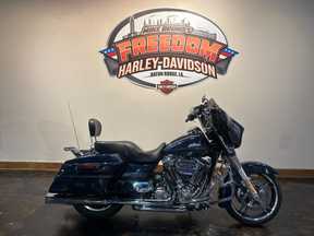 2016 Harley-Davidson Touring Street Glide Special