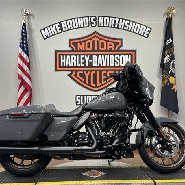 2022 Harley-Davidson Street Glide ST Featured