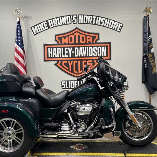 2021 Harley-Davidson Tri Glide Ultra Featured